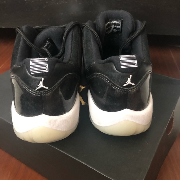 Air Jordan’s 11 retro low - Picture 2 of 7